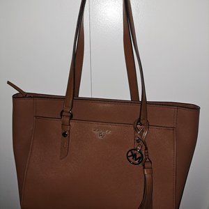 New purse! New used!